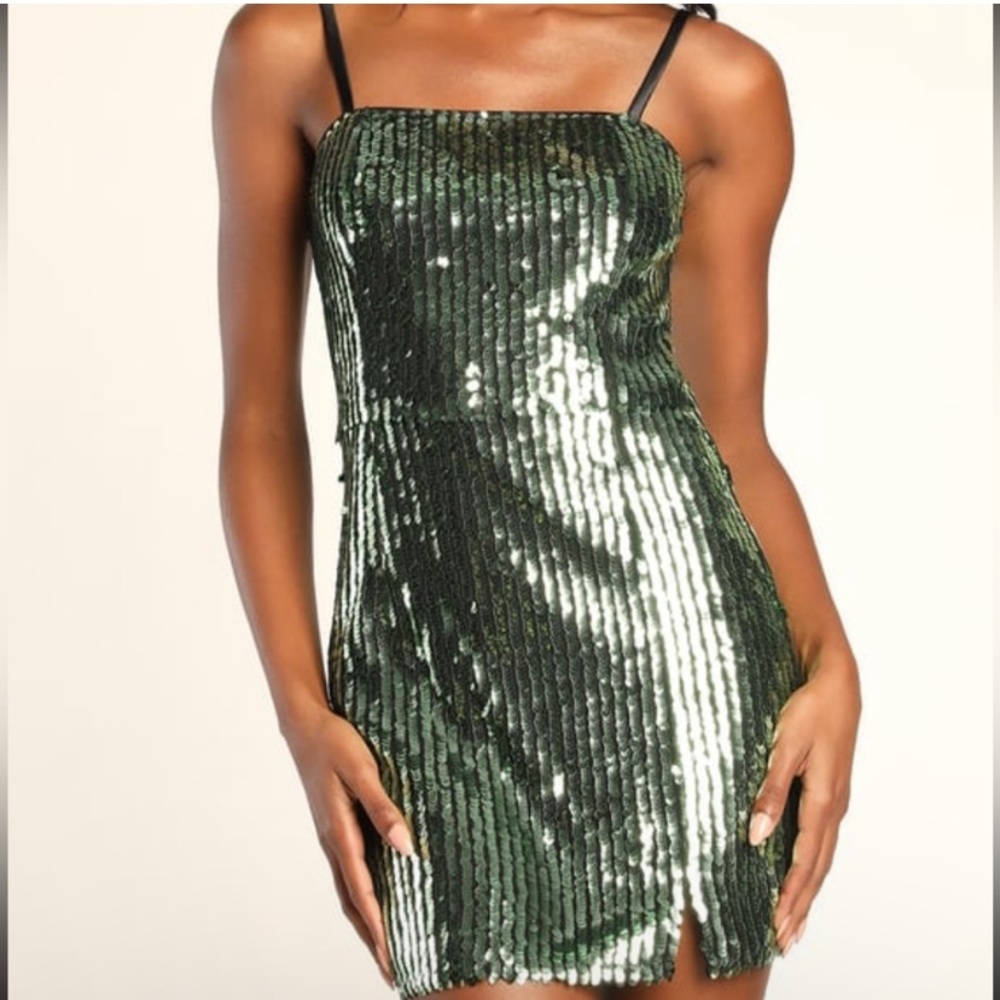 Lulus sparkly dress
